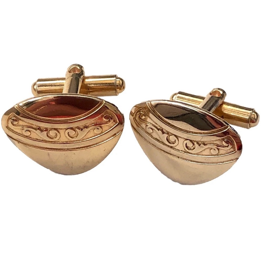 Gold Tone Embossed Triangle Vintage Cuff Links